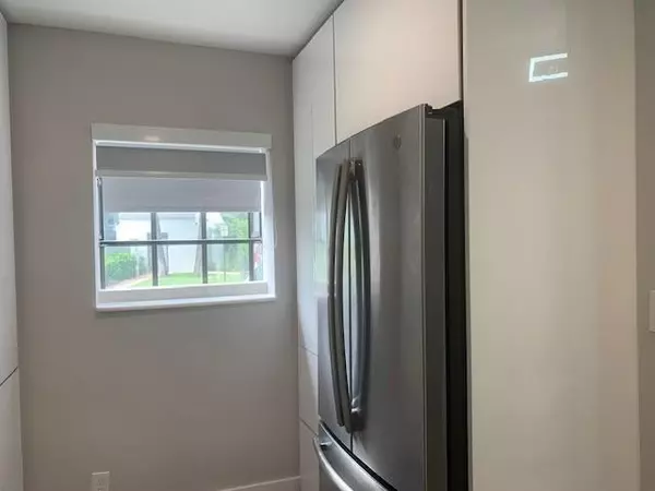 Pompano Beach, FL 33066,3463 Carambola Cir #2476