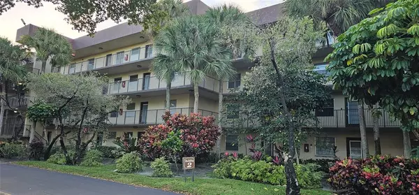 Lauderdale Lakes, FL 33319,3321 NW 47th Ter #125