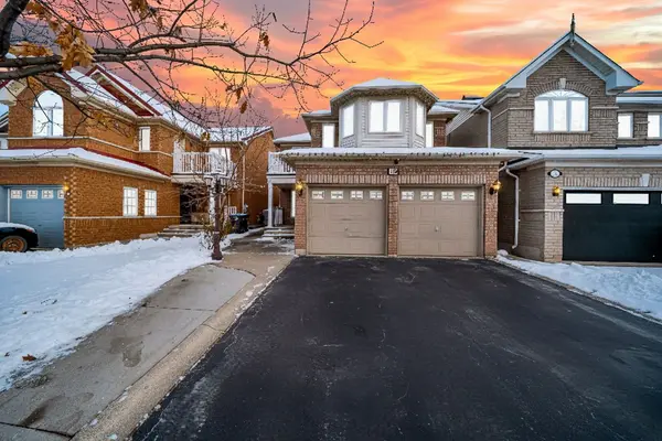 19 Vintage Gate, Brampton, ON L6X 4C4