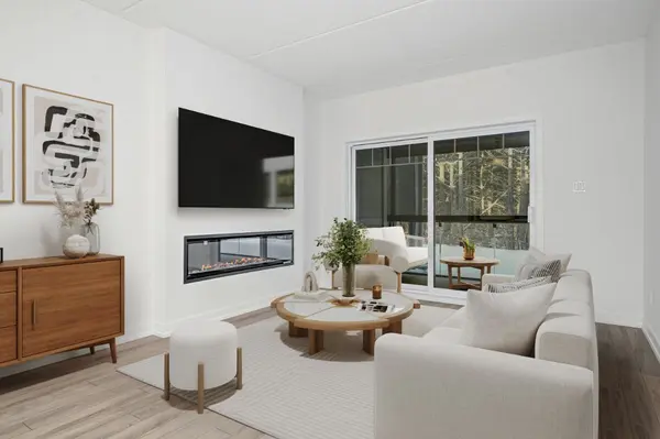 99 ST MORITZ TRL #409, Russell, ON K0A 1W0