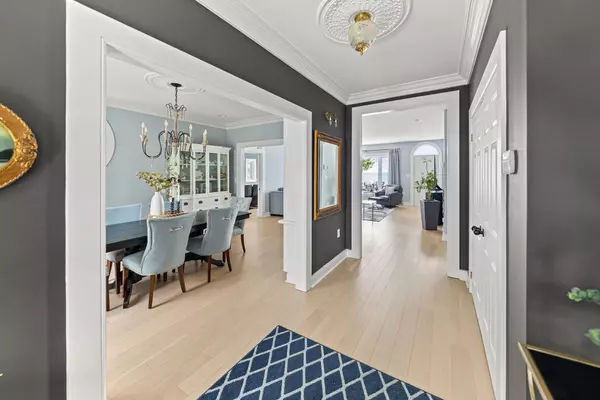 Cobourg, ON K9A 5A7,43 Tremaine TER