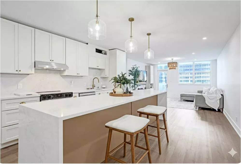 Fort Lauderdale, FL 33308,4250 Galt Ocean Dr #10C