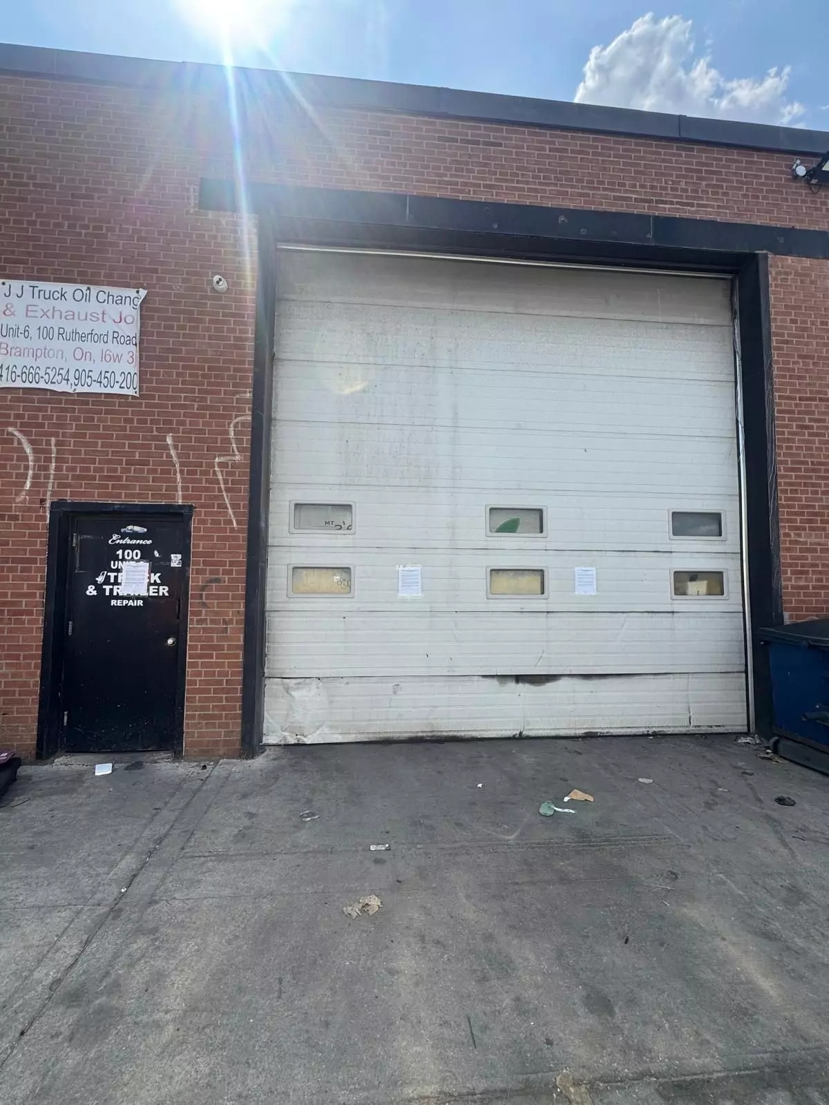 Brampton, ON L6W 3J5,100 Rutherford RD S #6