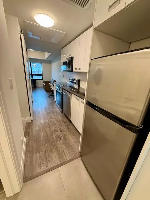 Kingston, ON K7L 1E5,652 Princess ST #223