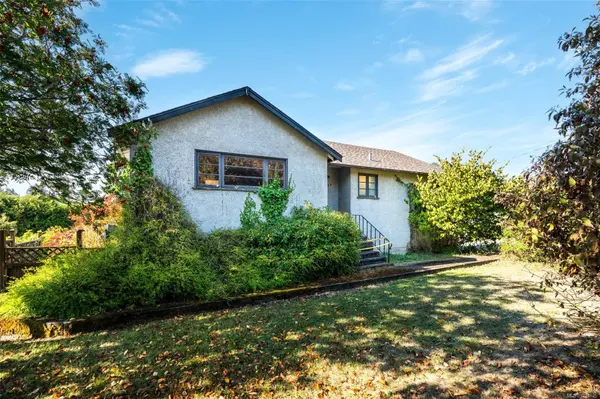 533 View Royal Ave, View Royal, BC V9B 1B9