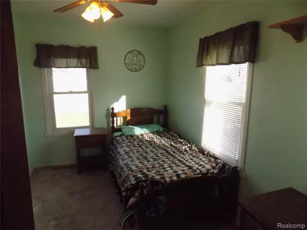 South Lyon, MI 48178,520 Whipple ST