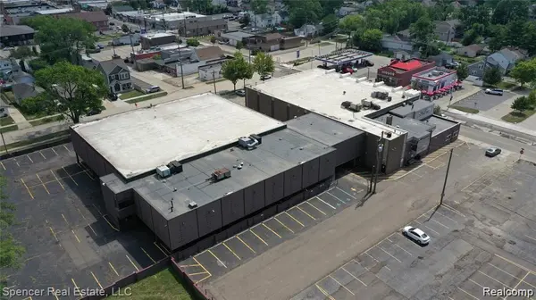 Berkley, MI 48072,3490 12 MILE RD