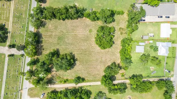 Sulphur Springs, TX 75482,850 7th Street