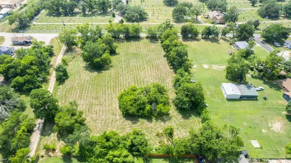 Sulphur Springs, TX 75482,850 7th Street