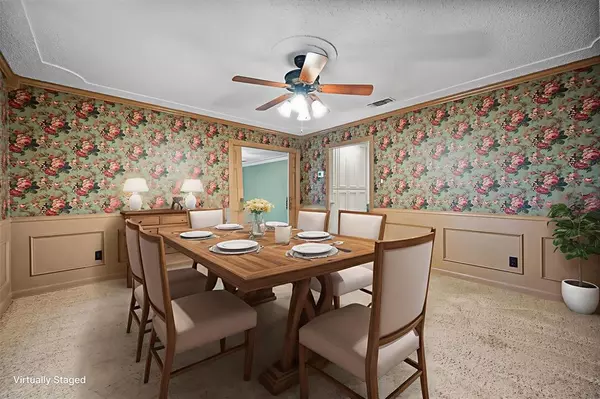 Arlington, TX 76017,5116 Hidden Oaks Lane