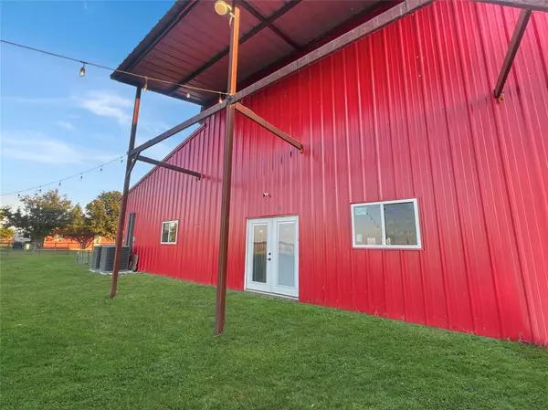 Whitesboro, TX 76273,1277 B Gunter Road