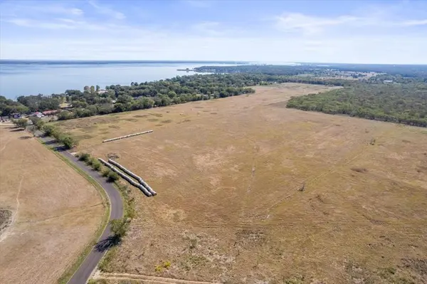 Kemp, TX 75143,7474 CR 4042