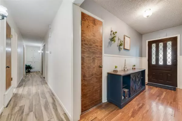 Desoto, TX 75115,115 Mantlebrook Drive