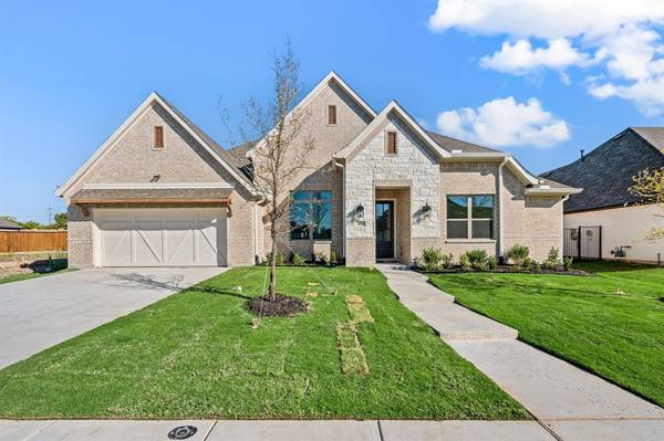 490 Windchase Drive, Haslet, TX 76052