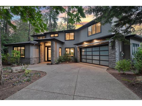 16200 WALUGA DR, Lake Oswego, OR 97035