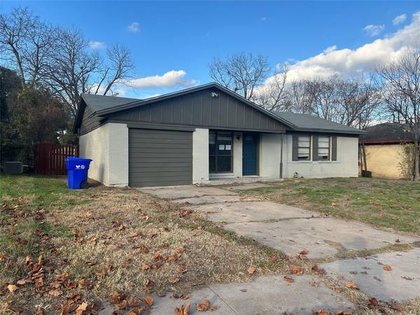 3301 Cloverleaf Drive, Waco, TX 76706