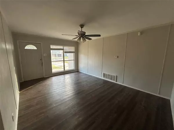 Waco, TX 76706,3301 Cloverleaf Drive