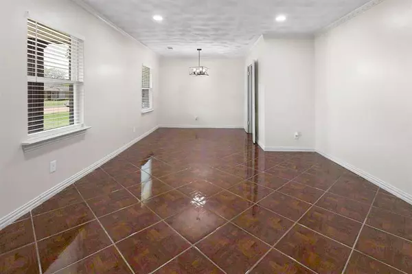 Dallas, TX 75224,2023 Windchime Drive