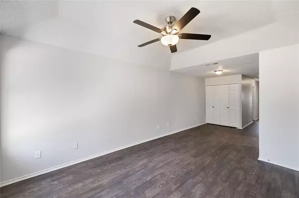 Fort Worth, TX 76105,2540 Avenue H