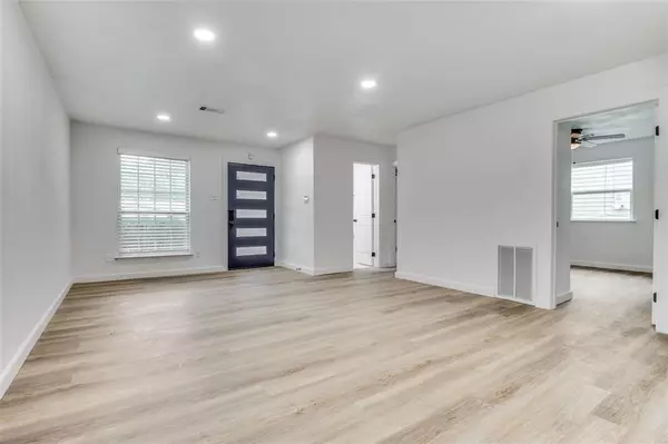 Duncanville, TX 75116,626 Thrush Avenue