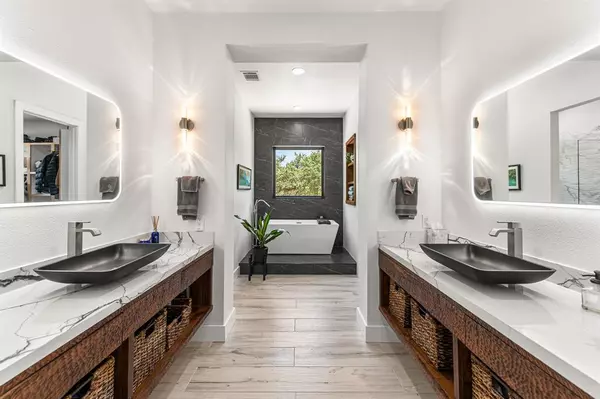 Canyon Lake, TX 78133,690 Kings Point Drive