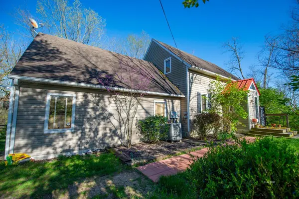 11711 Peach Ridge Rd, Athens, OH 45701