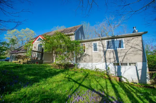 11711 Peach Ridge Rd, Athens, OH 45701