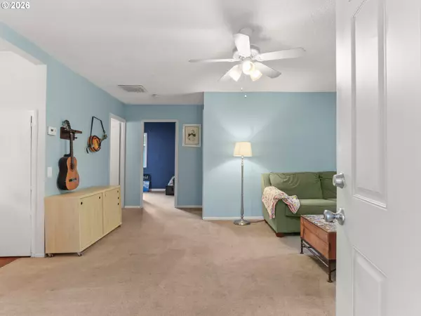 Hillsboro, OR 97123,7355 SE FRANCES ST