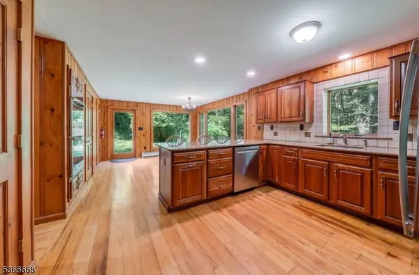 Washington Twp., NJ 07853,000 Slikers Lane