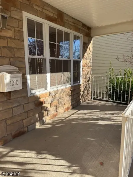 Linden City, NJ 07036,1210 Orchard Ter