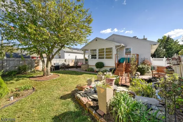 Manville Boro, NJ 08835,406 Washington Ave