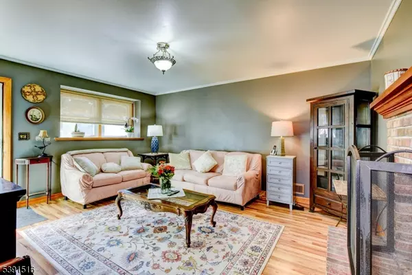 Manville Boro, NJ 08835,406 Washington Ave