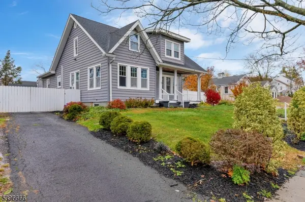 Somerville Boro, NJ 08876,21 Grant Ave