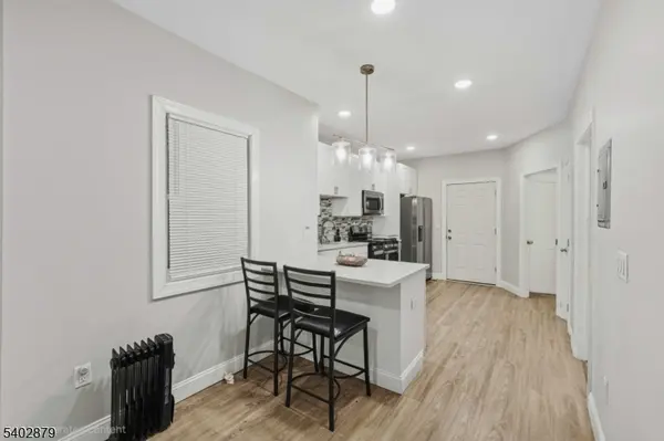 Newark City, NJ 07112,81 Wolcott Ter