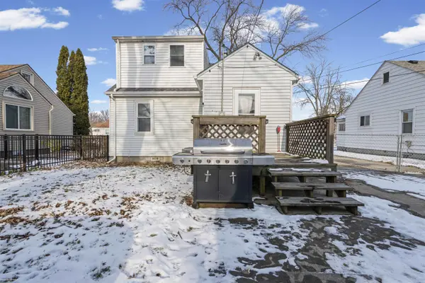 Saint Clair Shores, MI 48081,22006 Maple ST