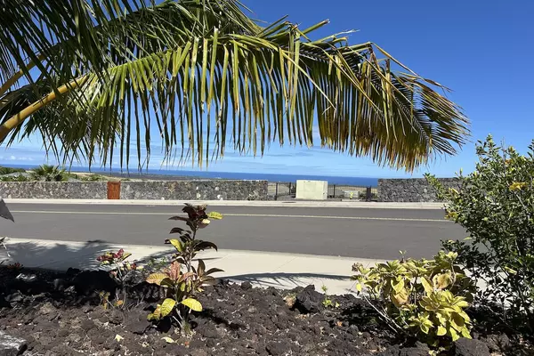 Waikoloa, HI 96738,68-1603 KILAKILA ST