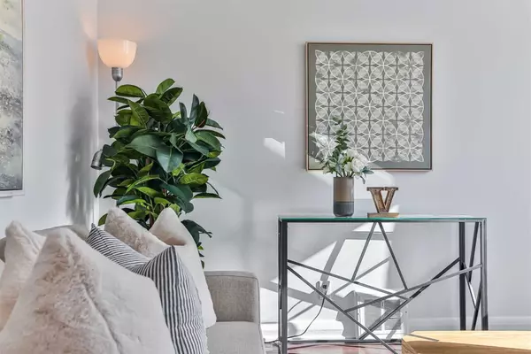 Toronto C14, ON M2N 4R9,184 Finch AVE E