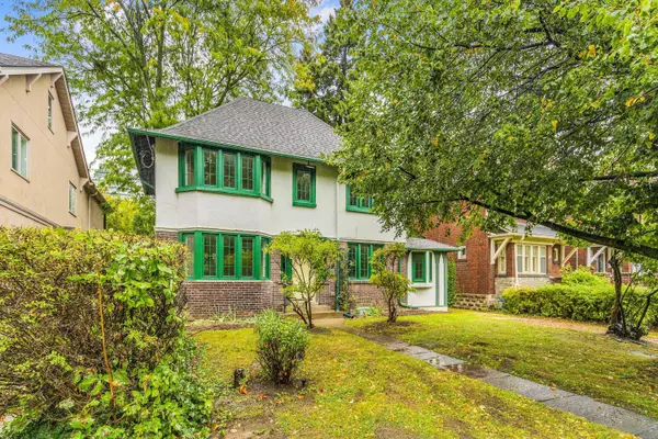 116 Manor RD E #Lower, Toronto C10, ON M4S 1P8