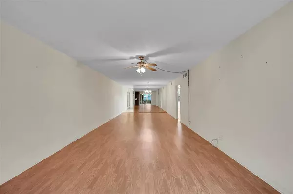 Coconut Creek, FL 33066,2006 Granada Dr #A3