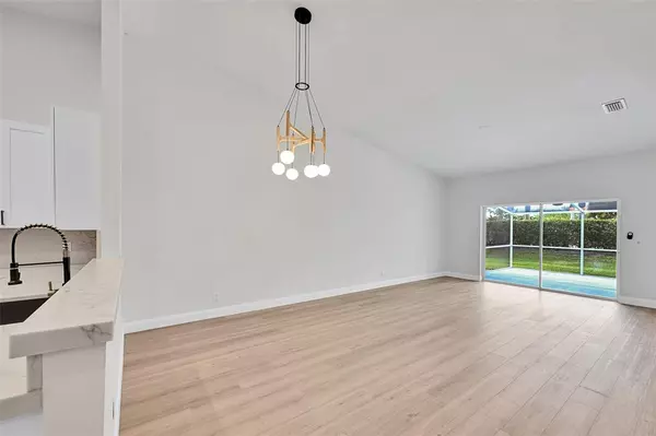 Boynton Beach, FL 33472,8402 Logia Cir