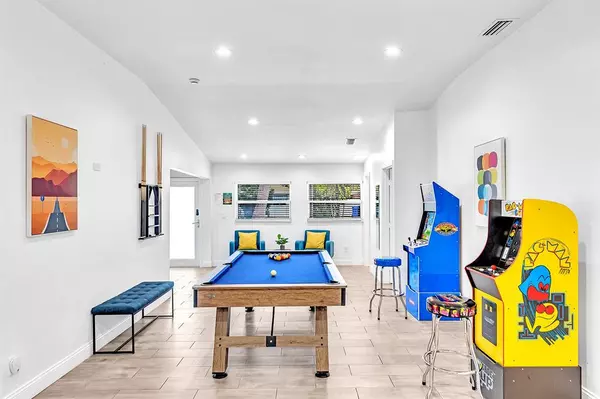 Oakland Park, FL 33334,1580 NE 35th St