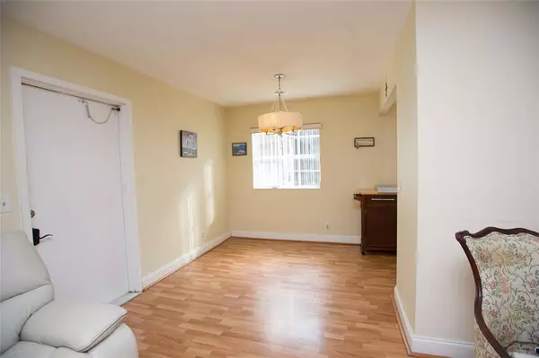 Delray Beach, FL 33484,60 Flanders B #60