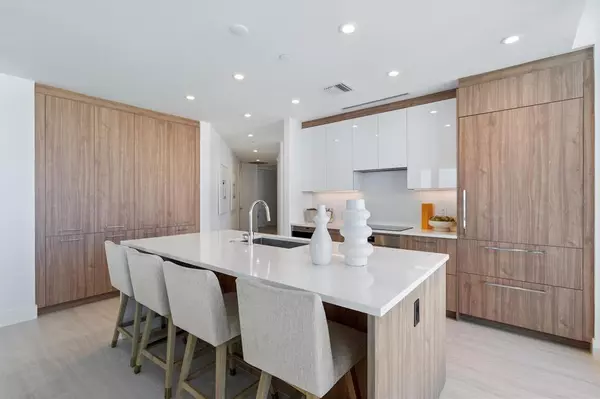 Fort Lauderdale, FL 33304,153 N Seabreeze Blvd #1405-S