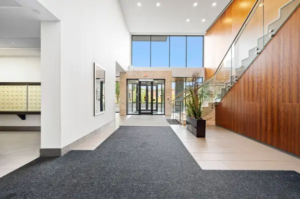 Vaughan, ON L4L 0B4,4700 Highway 7 RD #412