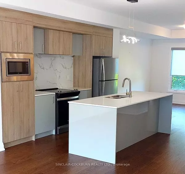 Richmond Hill, ON L4E 1L3,20 Persica ST