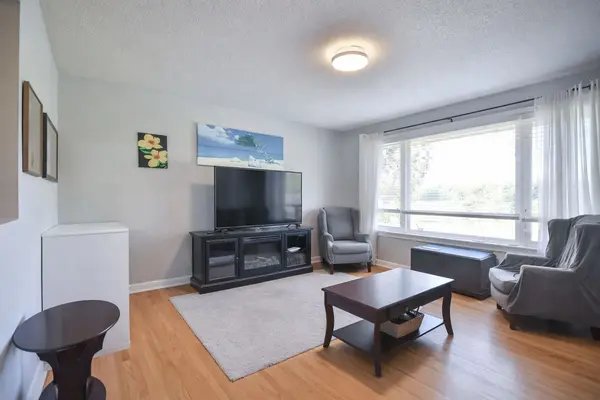 Barrie, ON L4M 3S2,63 Davidson ST