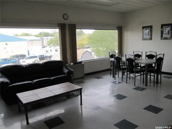 1022 102nd STREET, North Battleford, SK S9A 1E5