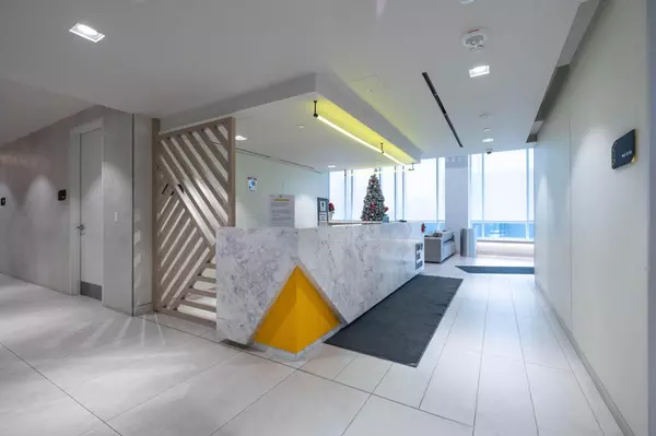 Toronto W08, ON M8Z 0G5,36 Zorra ST #326