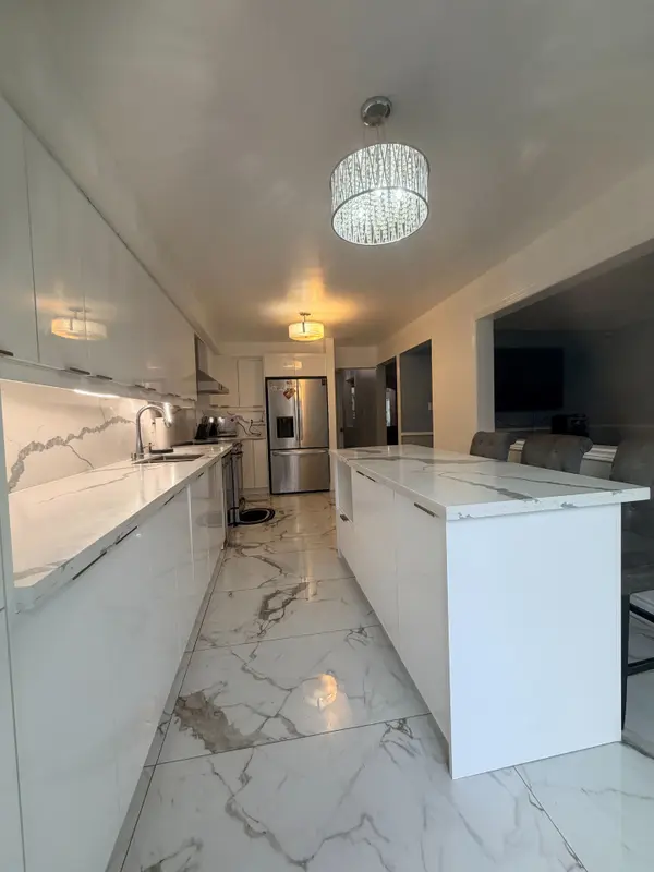 Brampton, ON L7A 3J2,23 Capistro ST