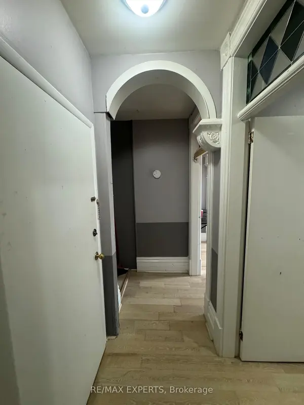 Orangeville, ON L9W 2G5,18 Faulkner ST #3